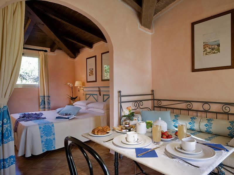 Colonna Resort Country & Sporting Club Порто-Черво Екстер'єр фото